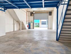Civic Terrace Warehouse (D14), Factory #632986241